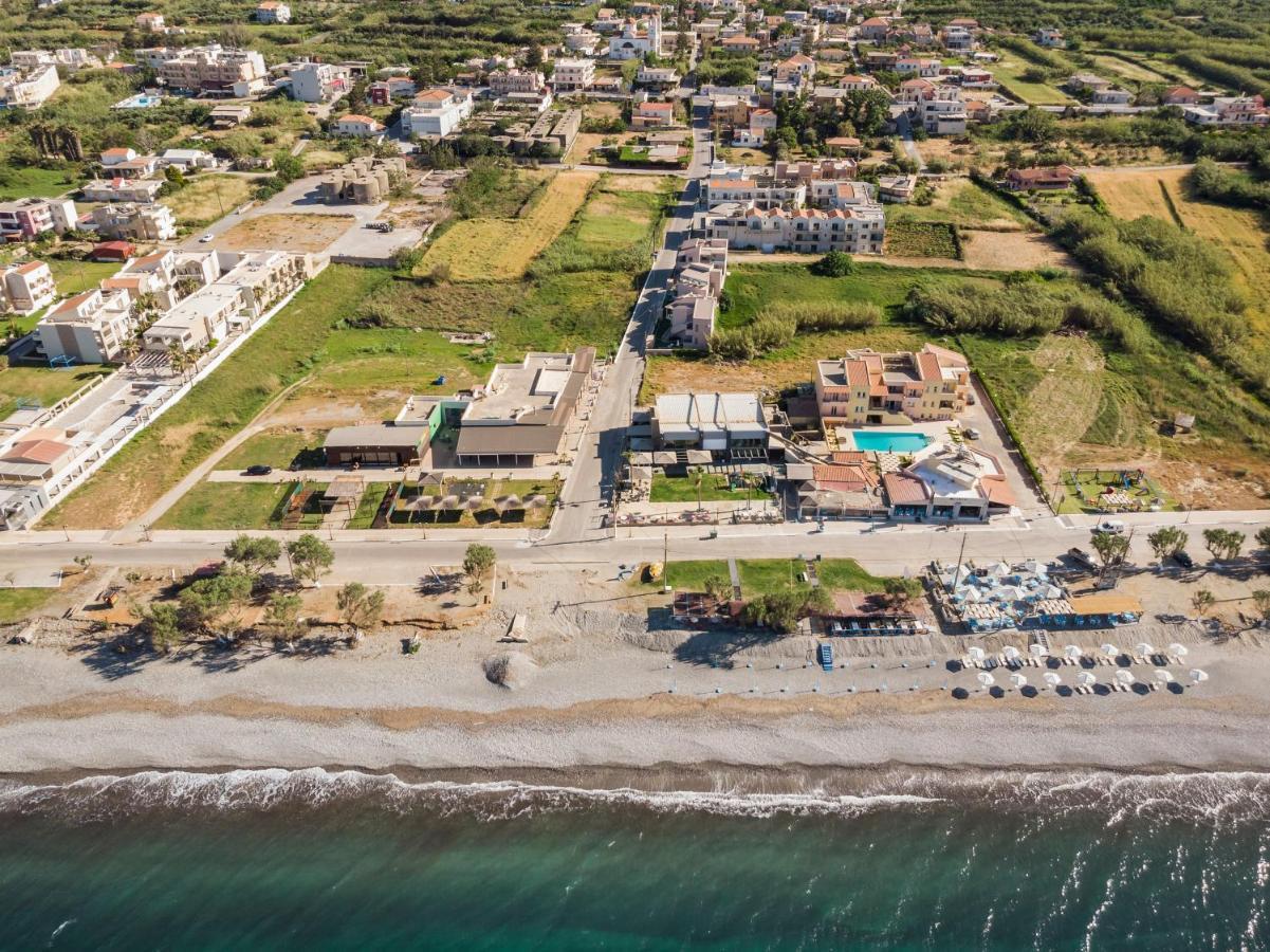Aegean Breeze Luxury Apartments Next To The Sea มาเลเม ภายนอก รูปภาพ