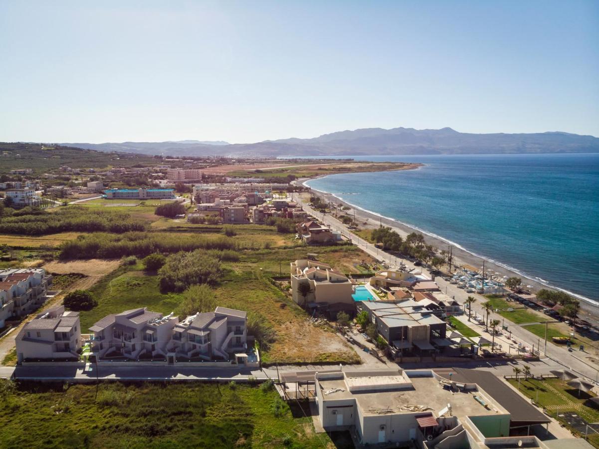 Aegean Breeze Luxury Apartments Next To The Sea มาเลเม ภายนอก รูปภาพ