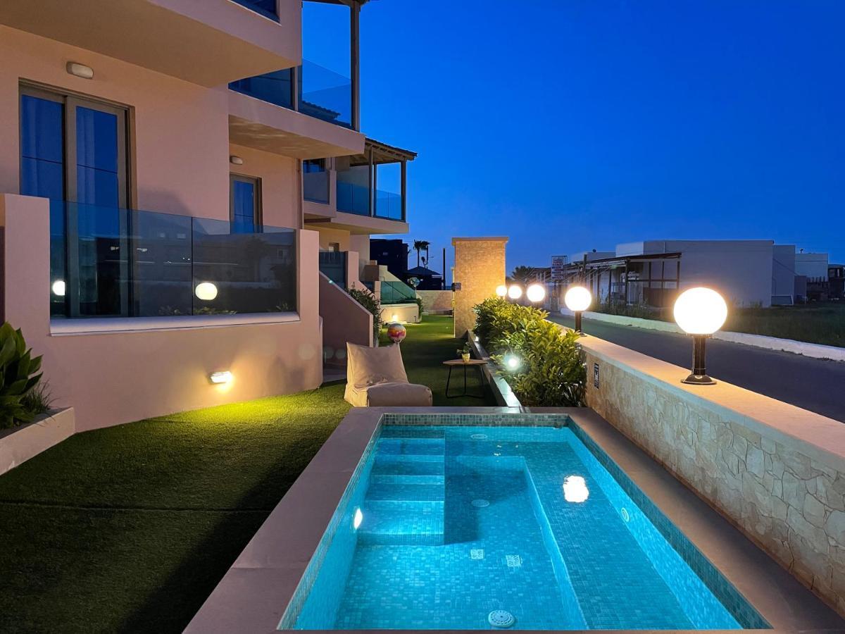 Aegean Breeze Luxury Apartments Next To The Sea มาเลเม ภายนอก รูปภาพ